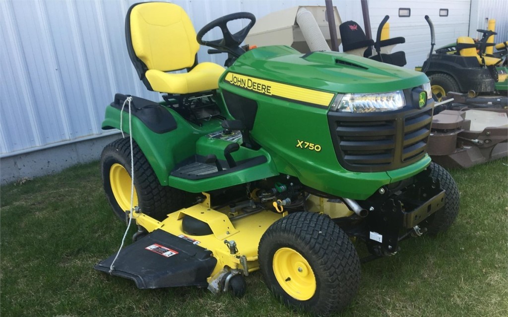 John Deere X750 Lawn Tractor Review Haute Life Hub