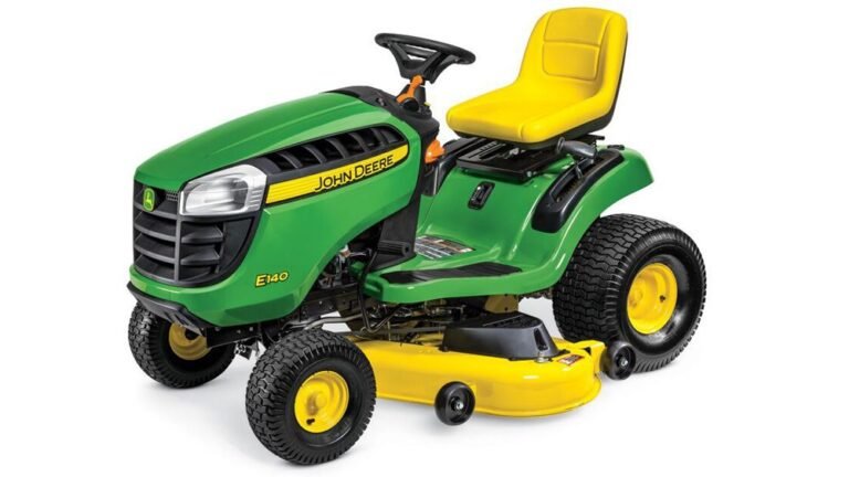 John Deere E140 Lawn Tractor Review