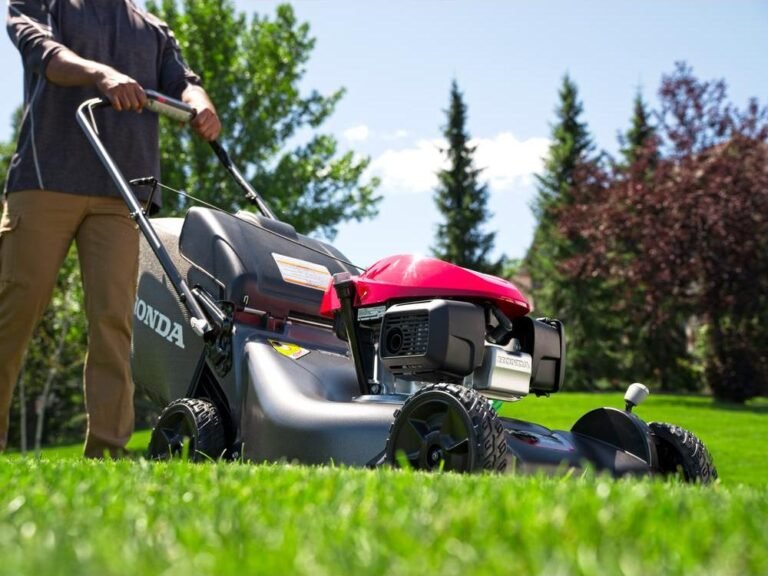 Honda HRN216VKA Gas Lawn Mower Review