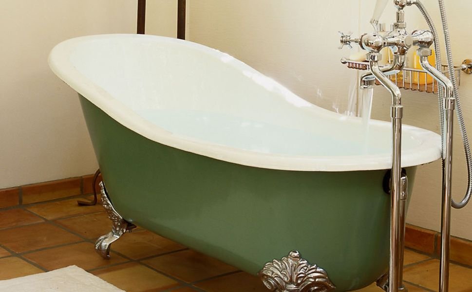 How to Fix Bathtub with Enamel Paint